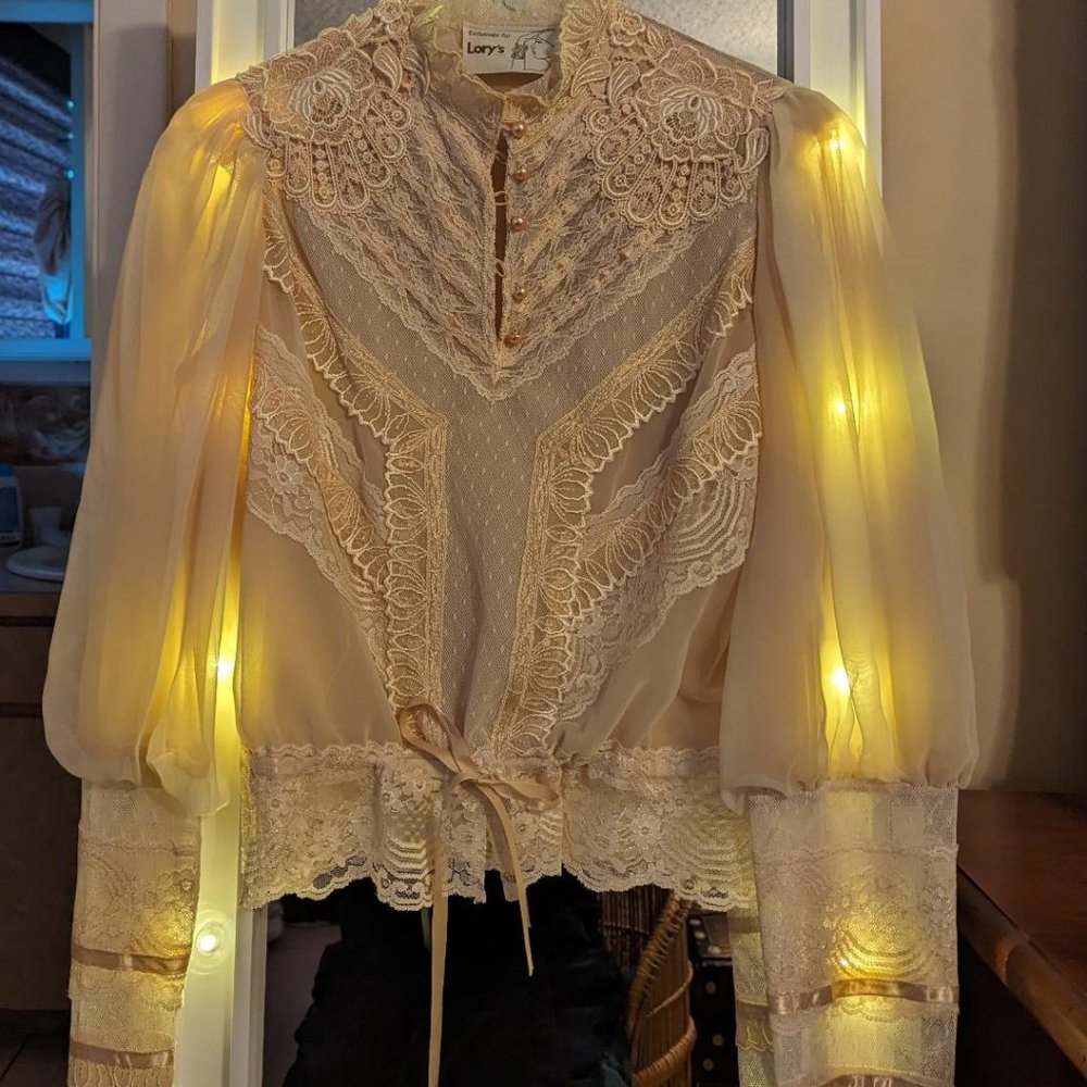 Exclusively for Lory's lace blouse